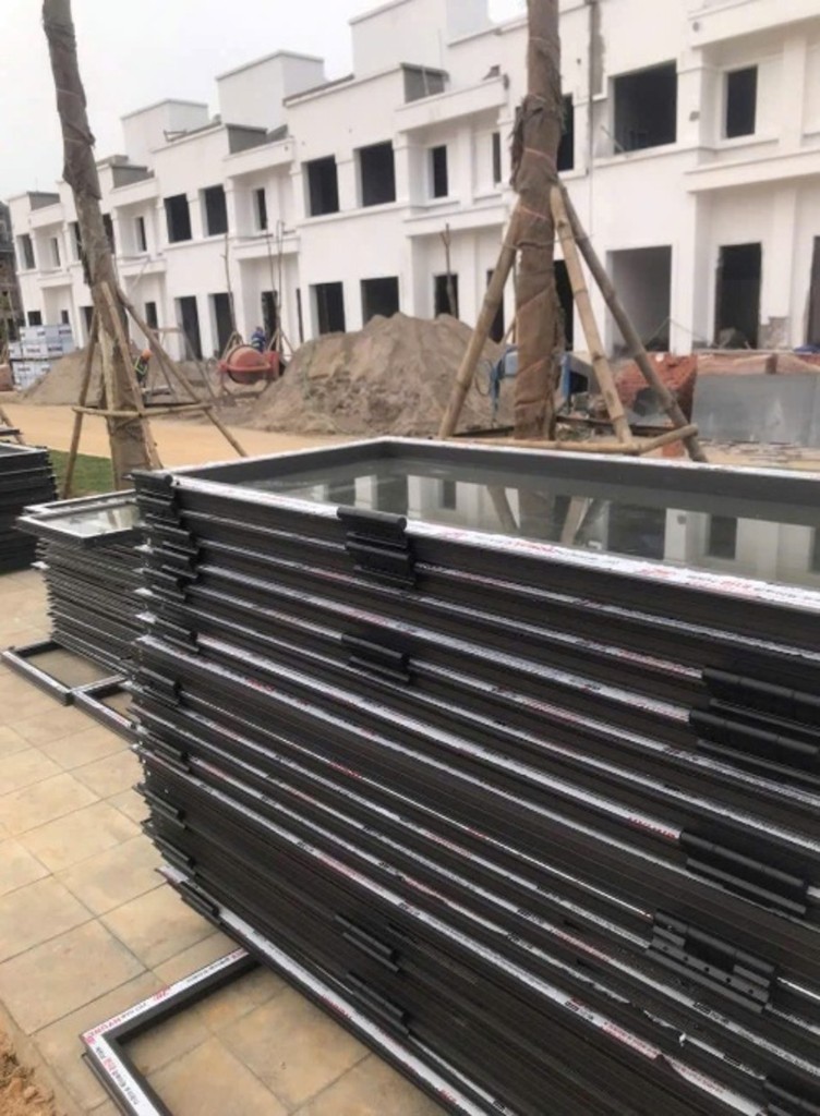 Giải pháp kính Low-E cản nhiệt & nhôm cầu cách nhiệt đạt chuẩn LEED Gold